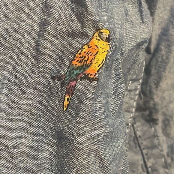 Old Navy button up - Picture 2 of 4